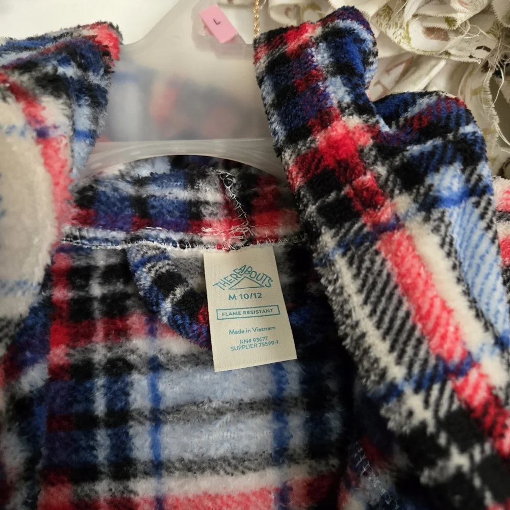 There Abouts Tokyo Red Plaid Robe Sz M 10/12